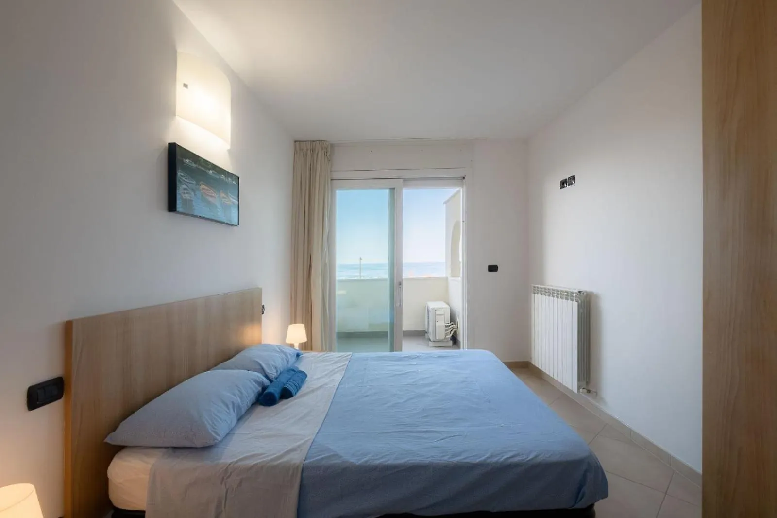 Brezza Di Mare - Bilocale Panoramico Con Parcheggio Apartment Rimini