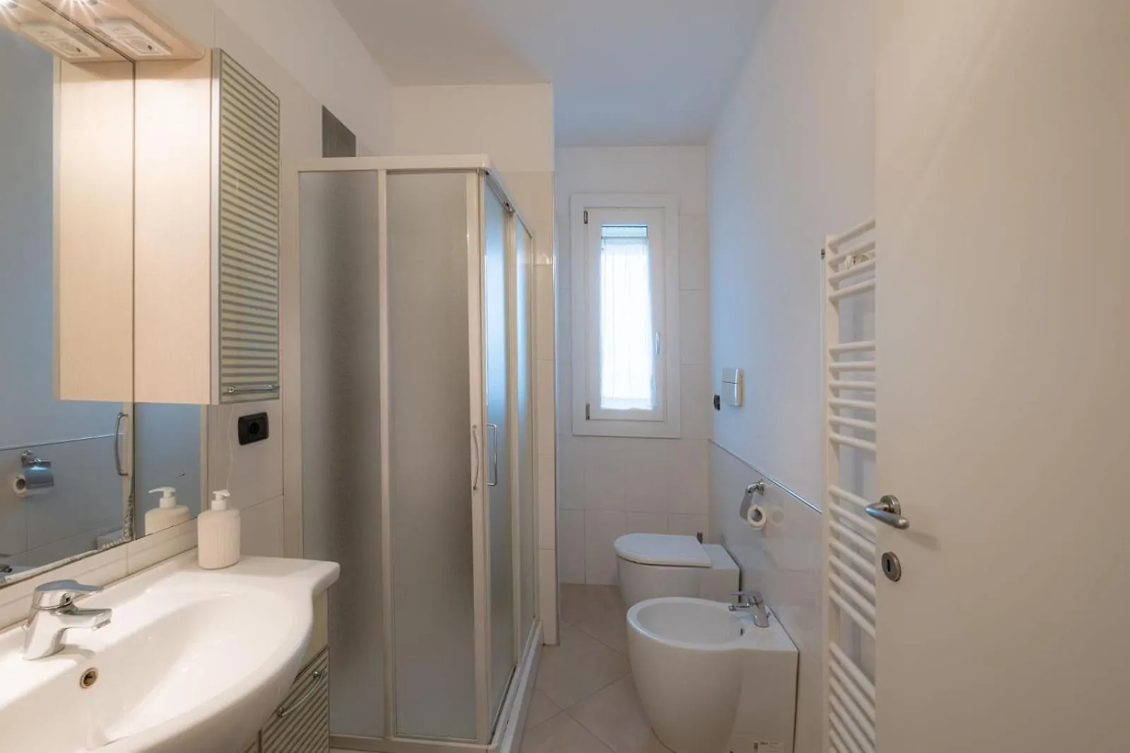Brezza Di Mare - Bilocale Panoramico Con Parcheggio Apartment Rimini
